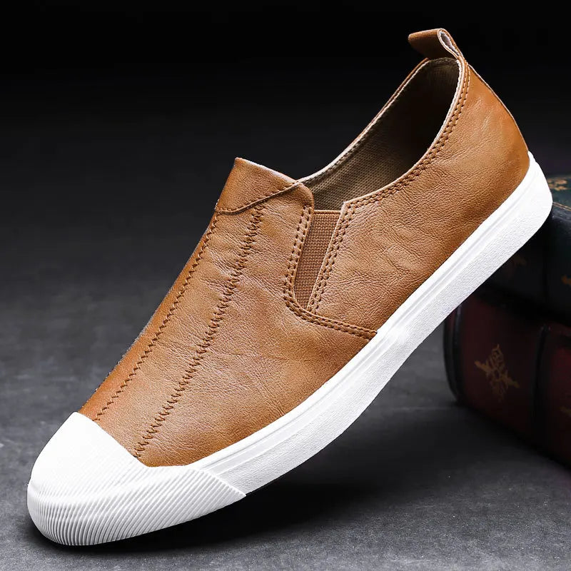 New Shoes for Men Leather Casual Shoes Spring Summer Fashion Men Slip-On Loafers Lightweight Leisure Flat Shoes