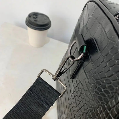 2023 New pu Leather Travel Bags Luxury Men Large Capacity Portable Alligator Shoulder Bag Men's Handbags Vintage Travel Duffle