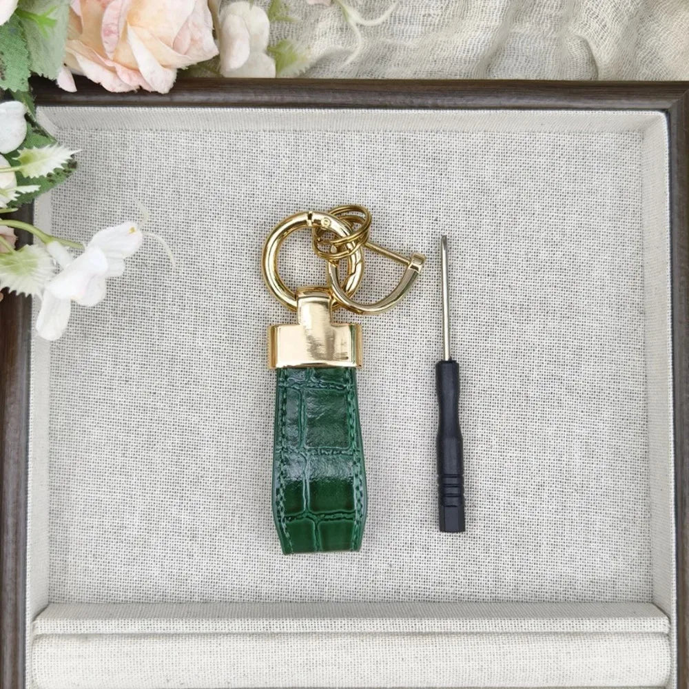 New Style Leather Car Keychain Motorcycle Holder Pendant Charm Keychain Accessories Gift for Gadget Jewelry