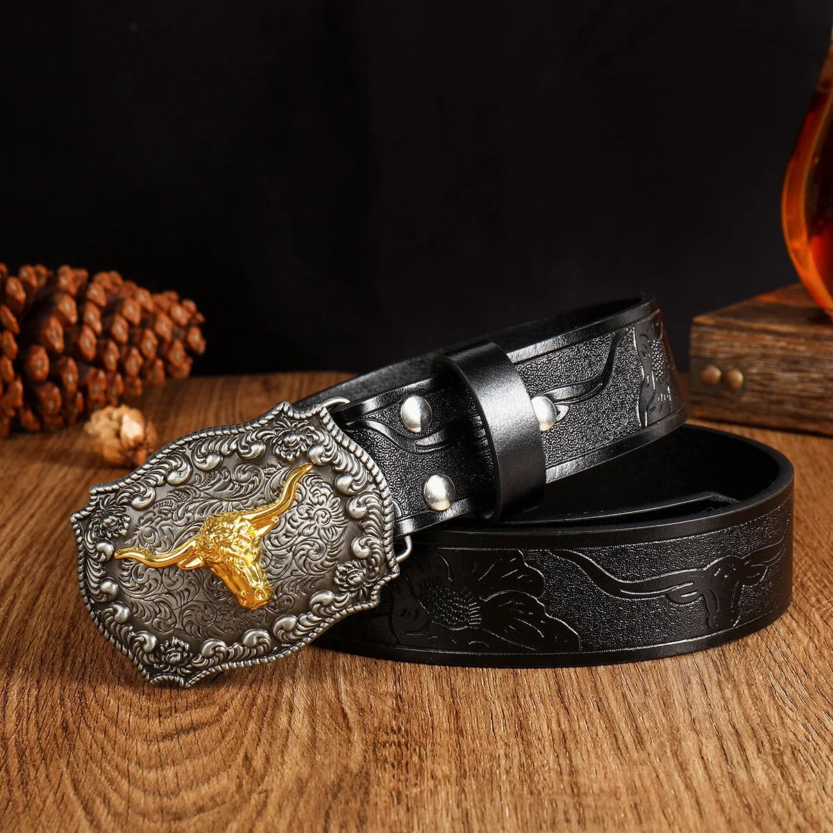 Men Western Cowboy Belt, Black Faux Leather with Embossed Pattern, Stylish Alloy Buckle, Cool Fashion Waist Belt for Daily Wear